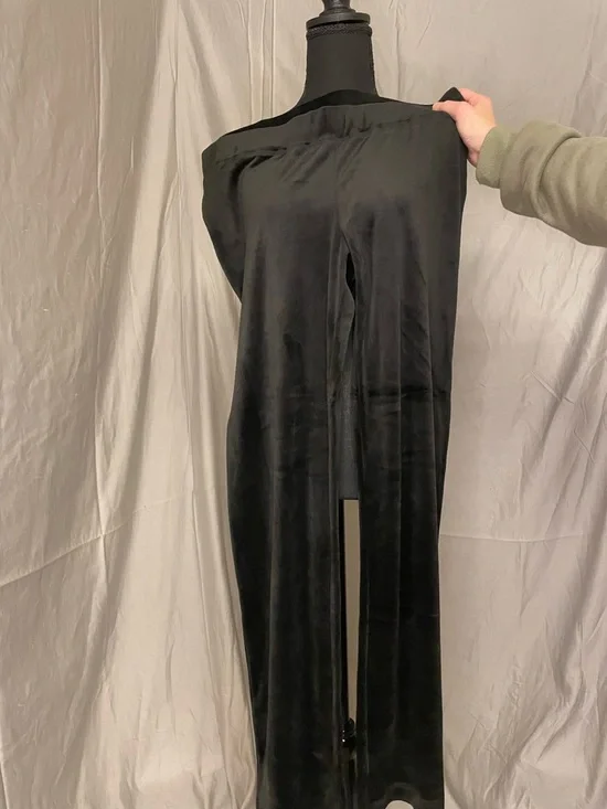 NWOT Juicy Couture Black Velour Top with Pink Label Flare - Picture 2 of 5